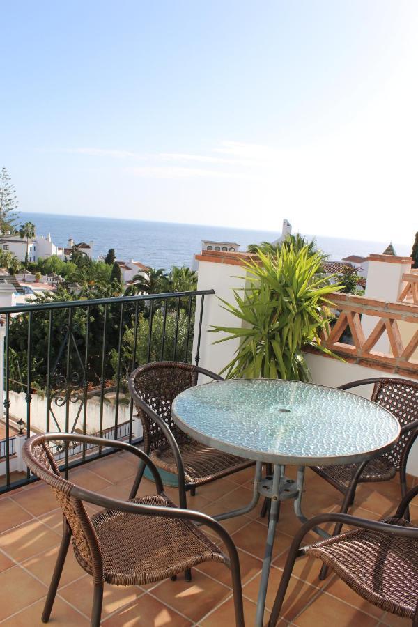 Playa Burriana, Tva Terasser, Havsutsikt, Pool Nerja Zewnętrze zdjęcie