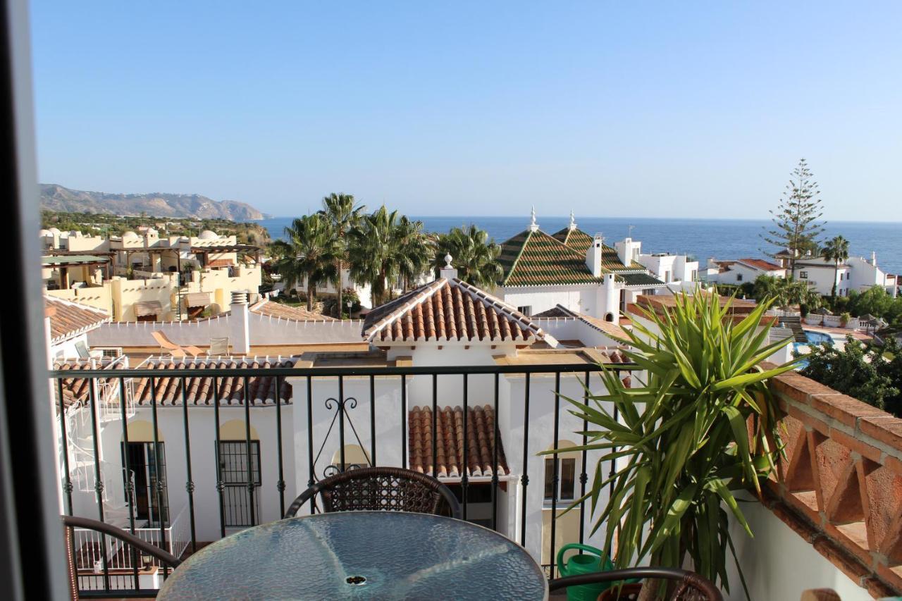 Playa Burriana, Tva Terasser, Havsutsikt, Pool Nerja Zewnętrze zdjęcie