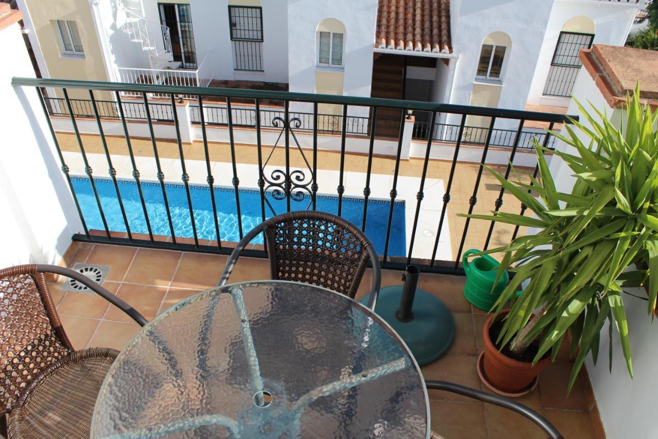 Playa Burriana, Tva Terasser, Havsutsikt, Pool Nerja Zewnętrze zdjęcie